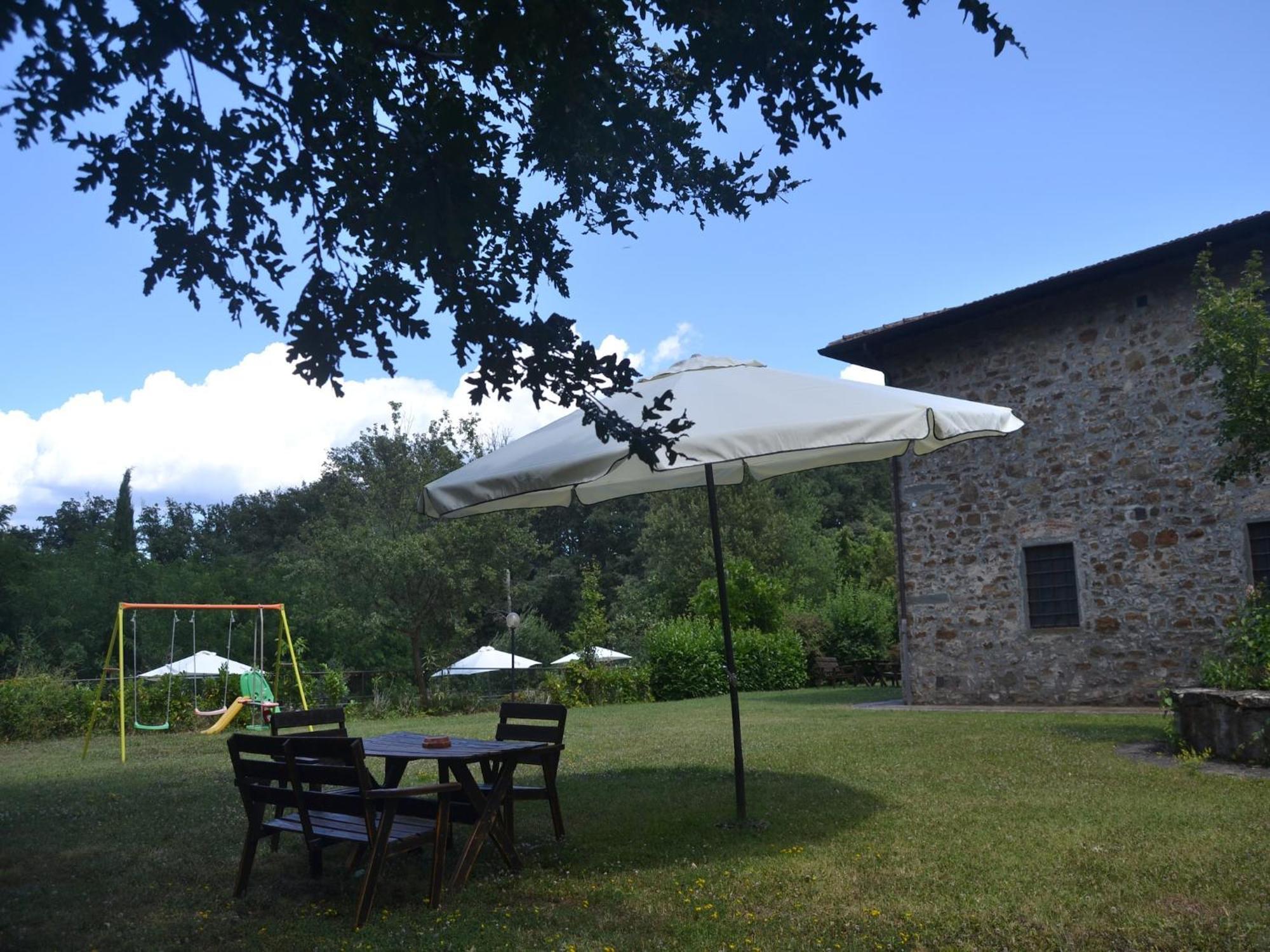 Pleasant Apartment With Swimming Pool Garden Bbq Parking Lucolena in Chianti Kültér fotó